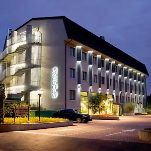 Sporting Cologno Hotel